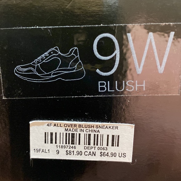 NIB - torrid dusty mauve/blush animal kind sneakers - womens 9 - Picture 7 of 7